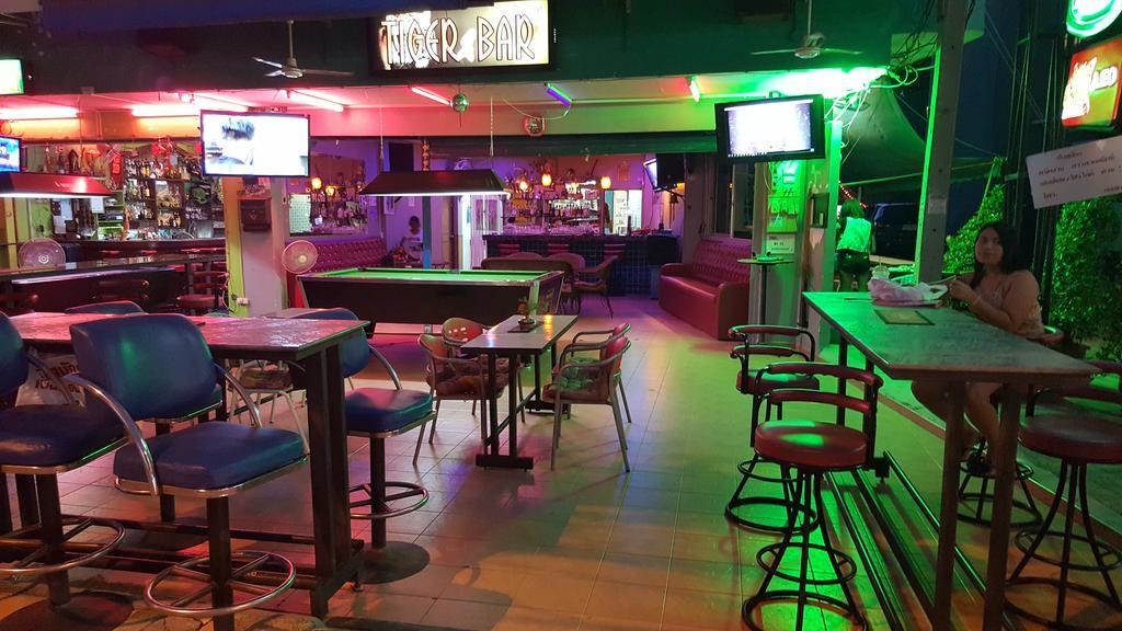 Wisma tamu Tiger Bar & Pattaya